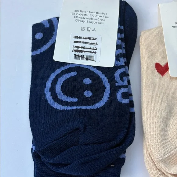 Set of 2 NWT BAGGU Socks - Picture 7 of 11
